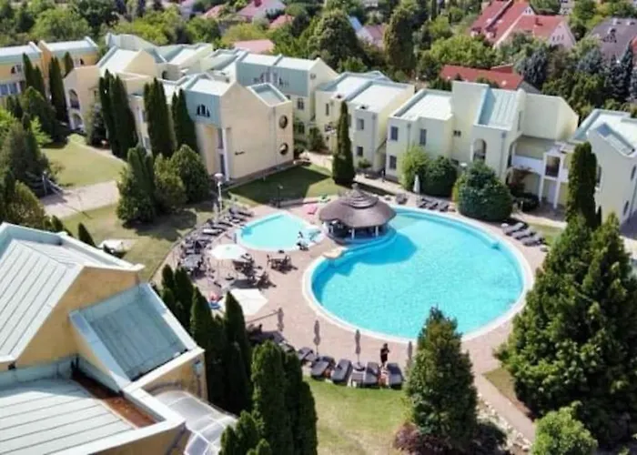 דירה Azure שיופוק